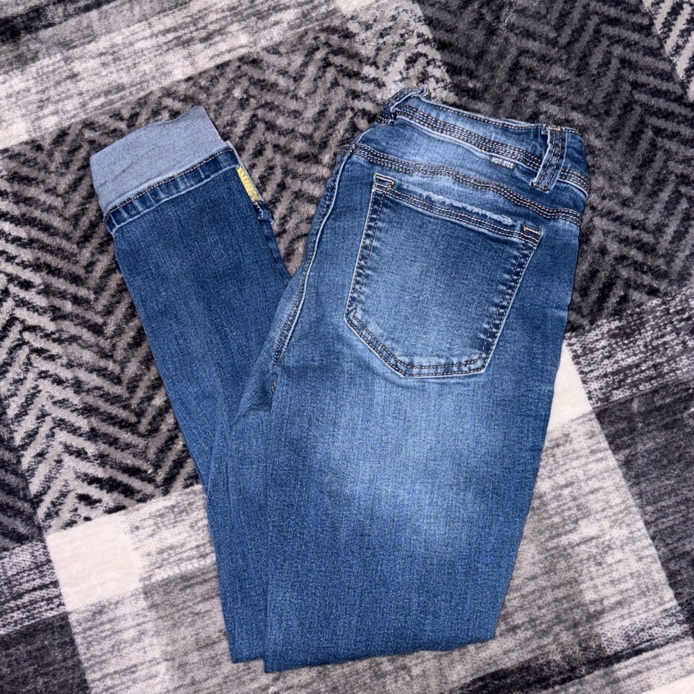 🐢Hot Kiss Classic Blue Ankle Jeans